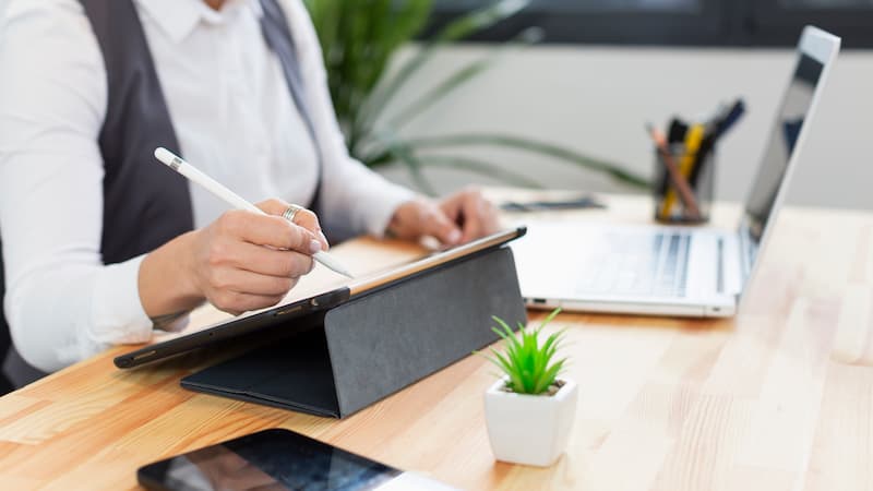 まとめ:ツールで精度の高い営業リストを作成して営業活動に活かそう
